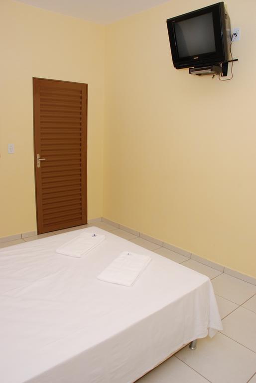 Hotel Veredas Três Lagoas エクステリア 写真